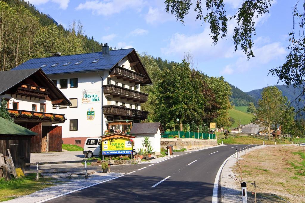 Gasthof - Pension Oedsteinblick Johnsbach Eksteriør billede